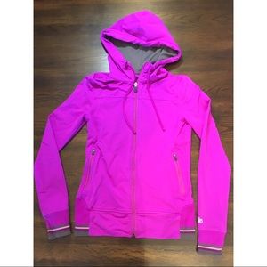 Alo hooded zip up jacket size XS